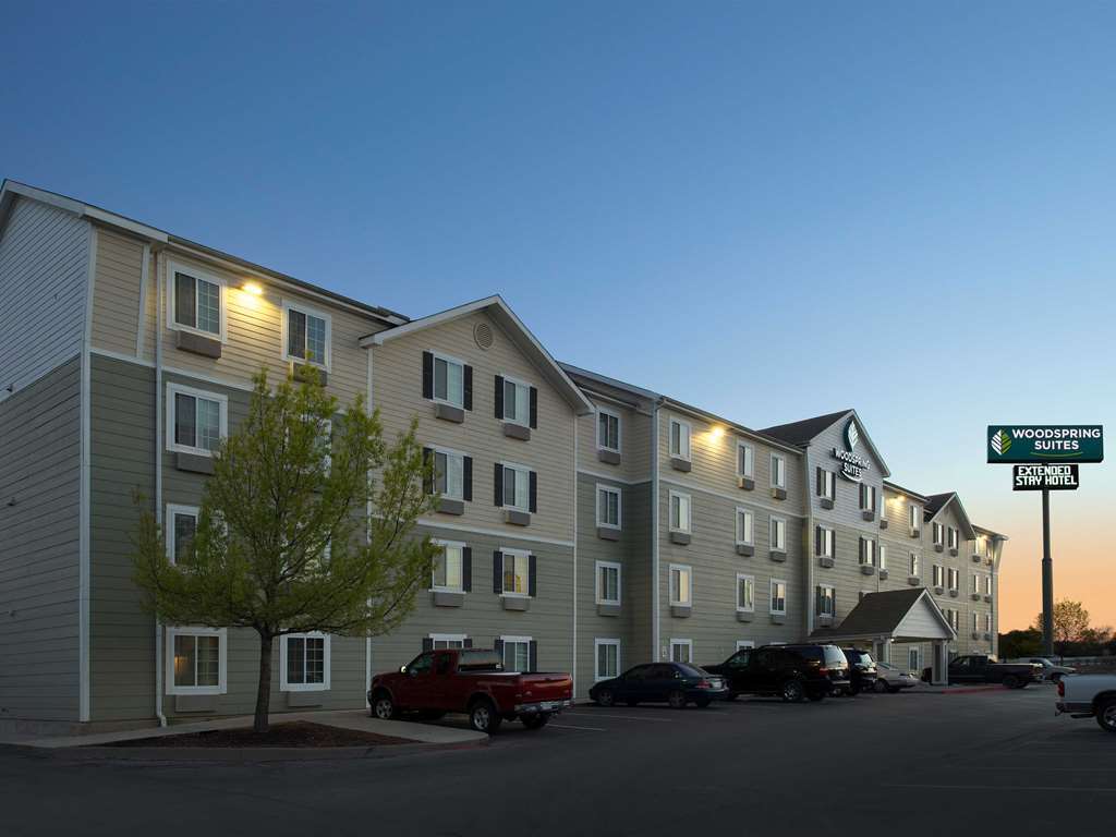 Woodspring Suites San Antonio North Live Oak I-35 Extérieur photo